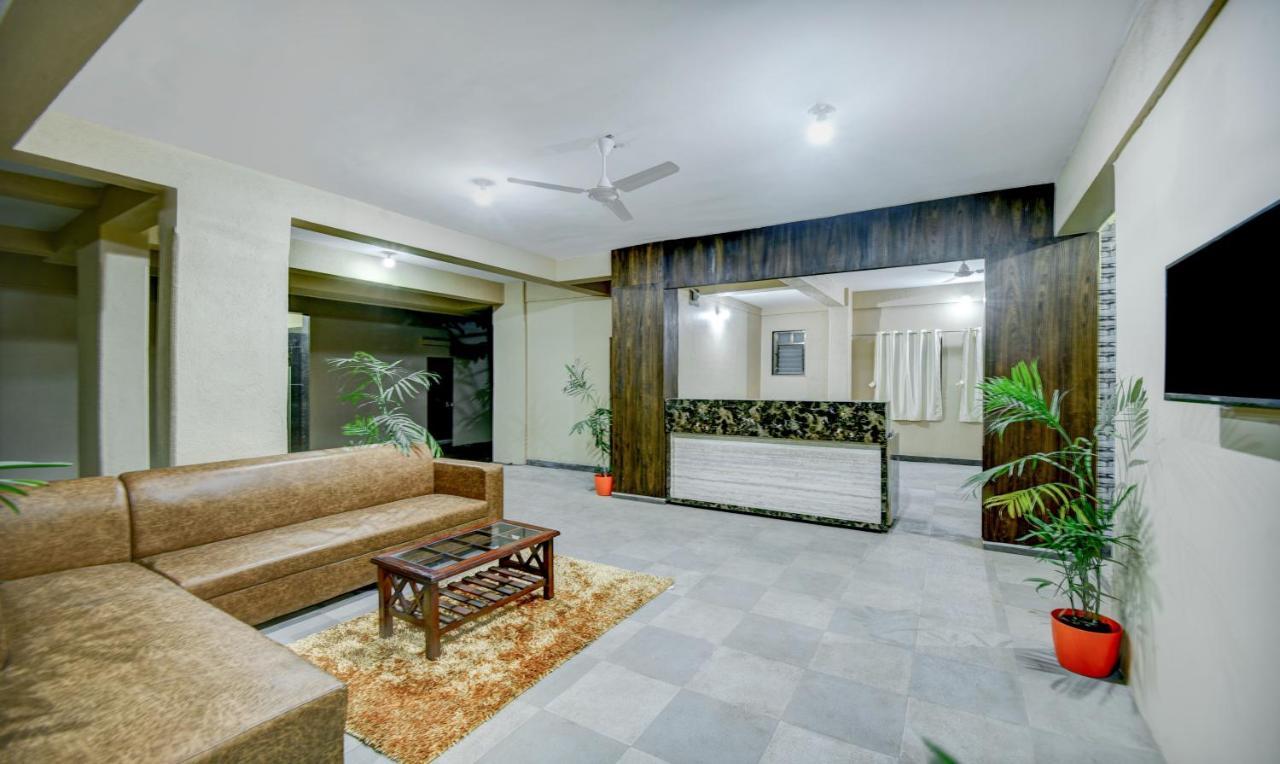 Treebo Yash Kharadi Hotel 3*